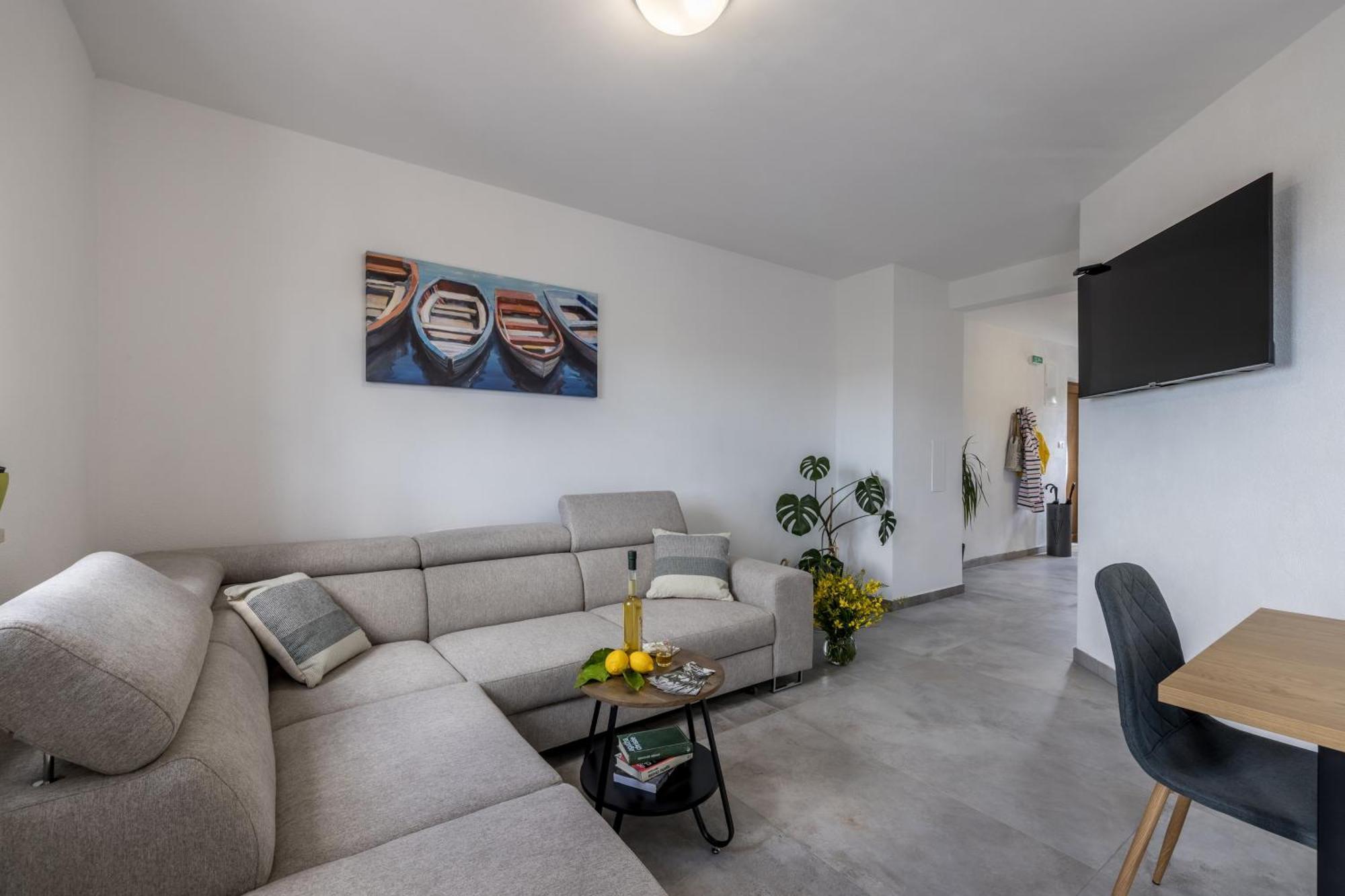 Apartments With A Parking Space Splitska, Brac - 23168 Supetar Zimmer foto